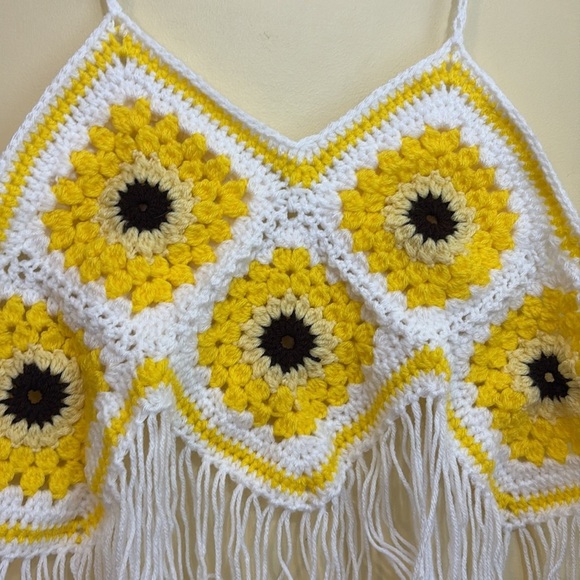 Handmade Crochet Sunflower Yellow Fringe Granny Square Festival Crop Top Med/L - Picture 4 of 10